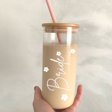 Personalised Glass Tumbler, Glass Tumbler Design, Glass Cup With Bamboo Lid, Hens Party, Seal Ring, Gift For Bride, Iced Coffee Cup, Personalized Glass, Bachelorette Parties