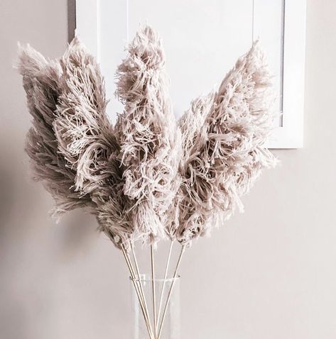 Hey everyone! Looking for a fun craft project from items at home? I created this pampas grass from cotton twine and dial rods! You could also use bamboo skewers and yarn if you don’t have those supplies on hand! I created all 6 for $3. Such a fun and easy project, I hope you enjoy. ☺️ Create A Pattern    First, we are going to create a pattern to make our “grass” or tassels. I used a piece of cardboard that was about 4in by 8in for this part.   To start, draw a diagonal line across the… Diy Faux Pampas Grass Decor, Crochet Pampas, Faux Pampas Grass Decor Home, Diy Pampas Grass Decor, Diy Pampas, Technical Theatre, Felt Flower Bouquet, Wall Christmas Tree, Diagonal Line