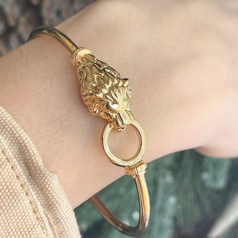 Gold Thumb Rings, 3d Lion, Classic Jewelry Pieces, Evil Eye Hand, Lion Cat, Saint Jewelry, Stacked Bangles, Cuff Detail, Thumb Rings