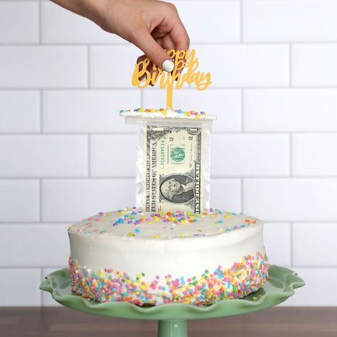 In today's post: This is such a fun idea for a birthday or graduation: make a hidden money cake! A roll of cash hides inside a cake and when you pull up on the topper How To Make A Money Cake, How To Make Socks, Book Christmas Tree, Hide Money, Beard Shapes, Money Cake, Wire Wreath Forms, Money Gifts, Birthday Treat