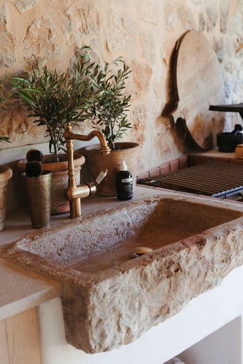 https://morgan-morgan.co.uk/holiday-rentals/view-full-properties-list/tramuntana-farmhouse/ Stone Trough Sink, Stone Trough, Interior Design Per La Casa, Trough Sink, Stone Sink, Rustic Bathroom, Dream House Decor, Rustic Kitchen, Dream Home Design