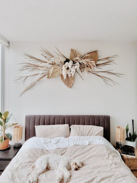 Dried floral wall art bedroom decor boho Dried Flowers Above Bed, Boho Bedroom Wall Decor Above Bed, Plants Above Bed, Wreath Above Bed, Dried Floral Wall Hanging, Dried Flower Wall Art, Boho Things, Decor Over Bed, Wall Behind Bed