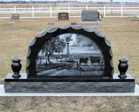 Head Stones Cemetery Ideas, Farm Scene Headstone, Unique Headstones For Graves, Headstones Designs, Natural Rock Headstone, Unique Headstones, Headstone Ideas, Head Stone, Granite Memorial