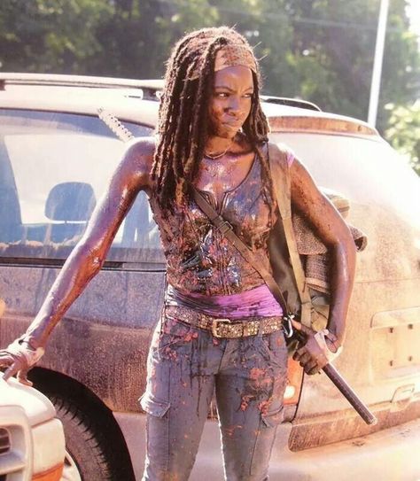 Michonne - season 3 Michonne Twd, Michonne Walking Dead, Michonne Grimes, Walking Dead Costumes, Rick And Michonne, Apocalypse World, Fits Aesthetic, Casting Pics, Stuck In My Head