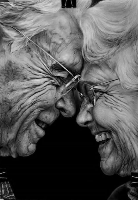 Skincare Illustration, Old Couple, Art Alevel, Realistic Sketch, A Level Art Sketchbook, Pencil Sketch Images, Art Charcoal, Art Photography Portrait, White Drawing