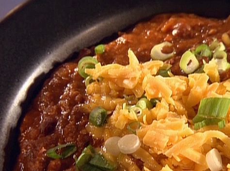 If my husband could be any Food Network celeb, it would be Guy Fieri.  He makes this chili, and we all love it! Dragon Breath Chili, Favorite Chili Recipe, Best Chili Recipe, Chilli Recipes, Dragons Breath, Guy Fieri, Soup And Sandwich, Chili Recipe, Six Pack