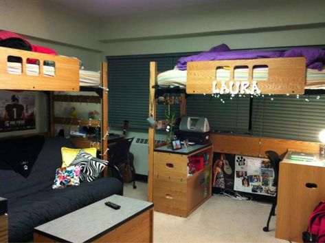 The Ultimate Guide to MSU Dorms - Society19 Michigan State University Dorm, Dorm Room Setup, College Storage, Cool Dorm, Dorm Room Checklist, Dorm Kitchen, University Dorms, Cool Dorm Rooms, Room Hacks