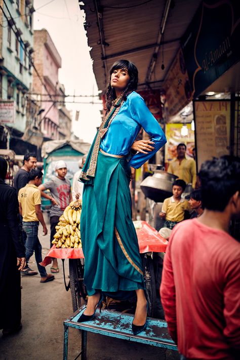 Street Style India, Street Fashion Photoshoot, Fashion Editorial Makeup, Mumbai Fashion, Beautiful Scenery Photography, Summer Photoshoot, Indian Photography, Fashion Campaigns, Photography Magazine Cover