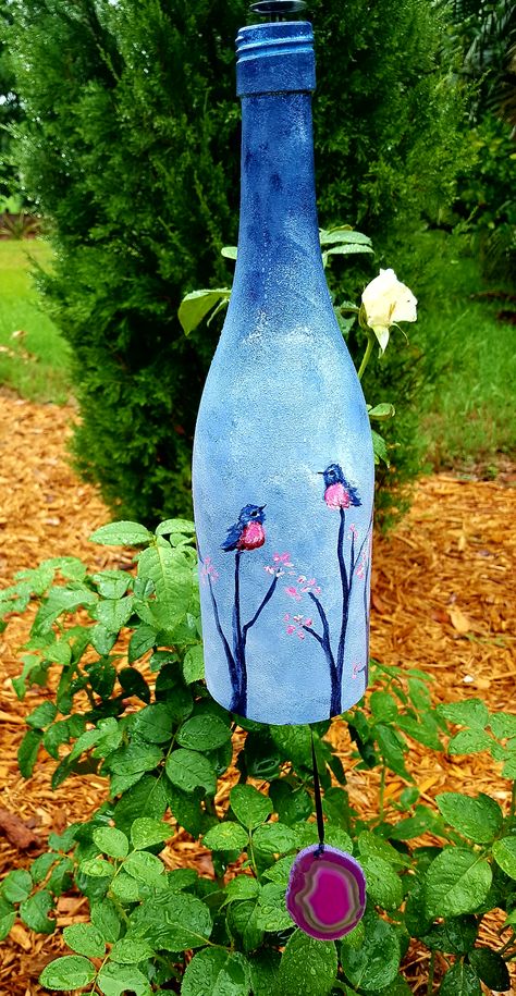 Acrylic Painting Bottle Art, Acrylic Painting Bottles, Bottle Art Acrylic Paint, Acrylic Painting On Bottles, Bottle Art With Acrylic Paint, Acrylic Painting On Glass Bottles, Glass Bottle Painting Ideas Acrylic, Bottle Painting Ideas Acrylics, Bottle Acrylic Painting