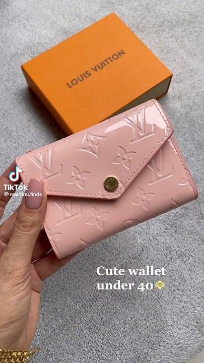 Louis Vuitton Wallet Pink, Dhgate Louis Vuitton, Louis Vuitton Wallet Aesthetic, Women Wallet Aesthetic, Cute Wallet Aesthetic, Girl Maintenance, Aesthetic Wallet, Dhgate Finds, Look Coutry