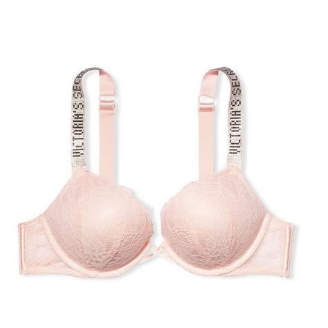 Victoria's Secret Bombshell, Mode Zara, Victoria Secret Outfits, Low Cut Top, Pink Girly Things, Comfortable Bras, Cup Sizes, Baggy Pants, Victoria Secret Bras