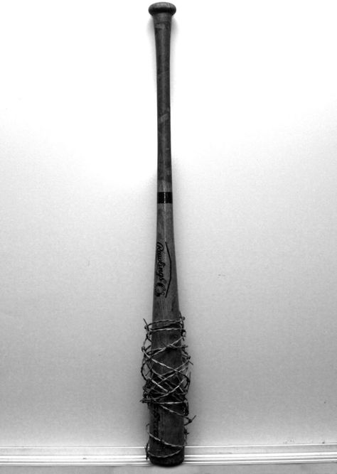 baseball bat and barb wire Cool Baseball Bat, Weaponized Bat, Baseball Bat Aesthetic, Baseball Bat Tattoo, Barbed Wire Bat, Baseball Bat Drawing, Metal Baseball Bat, Mcu Oc, Nature Baground Images