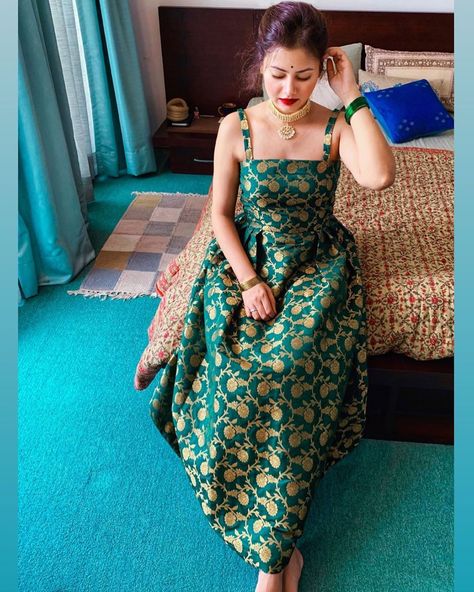 Thank you Sakshi @banarasweaves , for this gorgeous custom made Banarsi boxpleat dress...!!! No words, no picture can summarize how royal… Indian Silk Dresses, Lehenga Design, India Wedding, Designer Kurti Patterns, Brocade Dress, Long Dress Design, Traditional Indian Outfits, Indian Gowns Dresses, Brocade Dresses