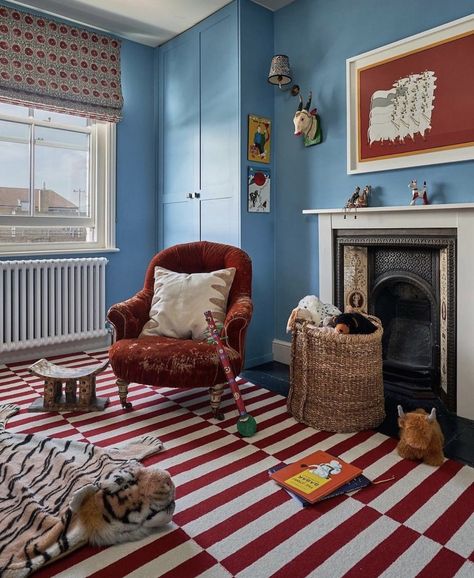 Kate Guinness, Dark Nursery, Gender Neutral Bedrooms, Paint My Room, Custom Bunk Beds, Boys Room Design, Cosy Spaces, Pretty Bedroom, Vintage Nursery