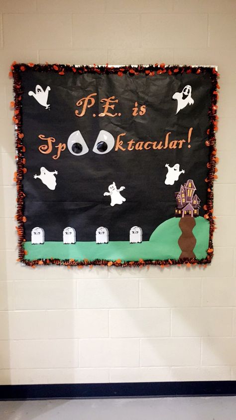 Halloween Bulletin Board! Fall Pe Bulletin Boards, Basketball Bulletin Boards, Sports Bulletin Boards, Physical Education Bulletin Boards, Pe Bulletin Boards, Halloween Boards, Halloween Bulletin Boards, Teacher Bulletin Boards, Pe Ideas