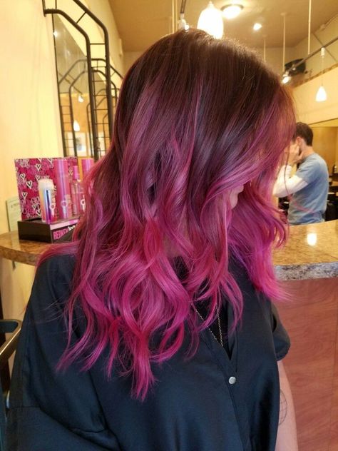 Hot pink baylage @hair.by.miss.king #mekingbeauty Butter Blonde, Baylage Hair, Pink Ombre Hair, Magenta Hair, Hot Pink Hair, Hot Hair Colors, Balayage Blonde, Hair Color Purple, Hair Color Pink