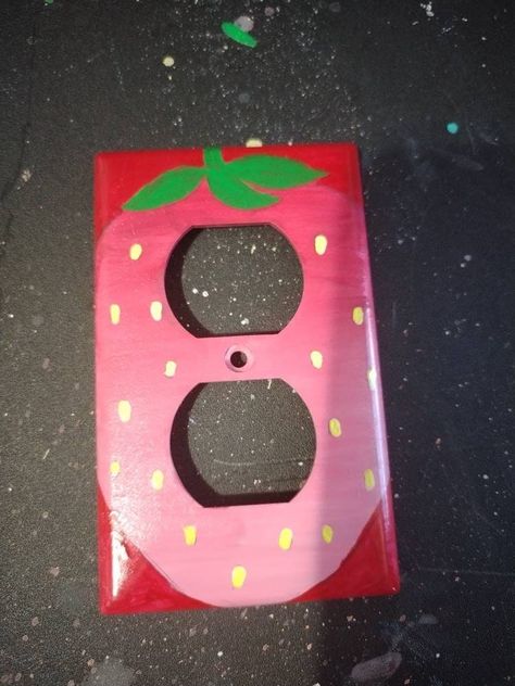 Strawberry themed outlet cover. Strawberry Room Decor, Strawberry Bedroom, Strawberry Stuff, Switch Socket, Strawberry Decorations, Outlet Cover, Room Idea, Diy Room, Unique Wall Decor