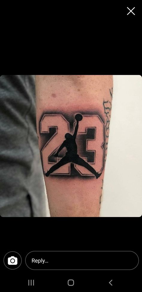 Jordan Tattoo, Basketball Tattoos, Gangsta Tattoos, Custom Tattoo Design, Tattoo Sleeve Men, Tattoo Design Drawings, Painting Art Projects, Leg Tattoos, Sleeve Tattoos