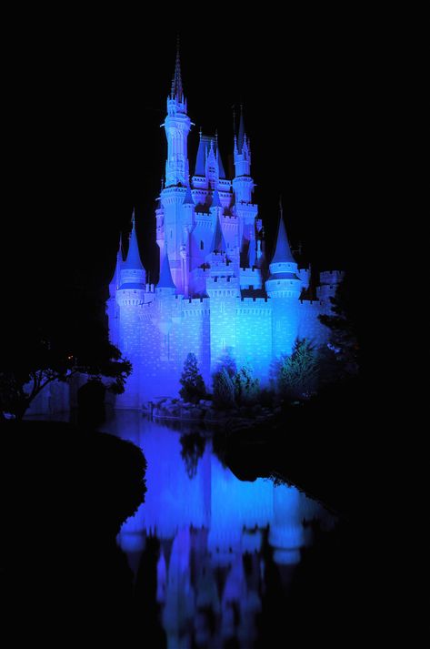 Disney Background, Disney Nerd, Disney Vacation Club, Cinderella Castle, Disney Photos, Pinturas Disney, Disney Castle, Disney Life, Happiest Place On Earth