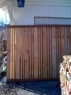 Craftsman Fence, Fencing Styles, Fence Pergola, Vertical Fence, Pagar Modern, Slatted Fence, Backyard Fence Decor, Wood Fences, Hardware Stores