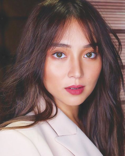 Debut Hairstyles, Kathryn Bernardo Hairstyle, Kathryn Bernardo Photoshoot, Daniel Padilla, Kathryn Bernardo, Hairstyles Over 50, Formal Hairstyles, A Tv, Tandem