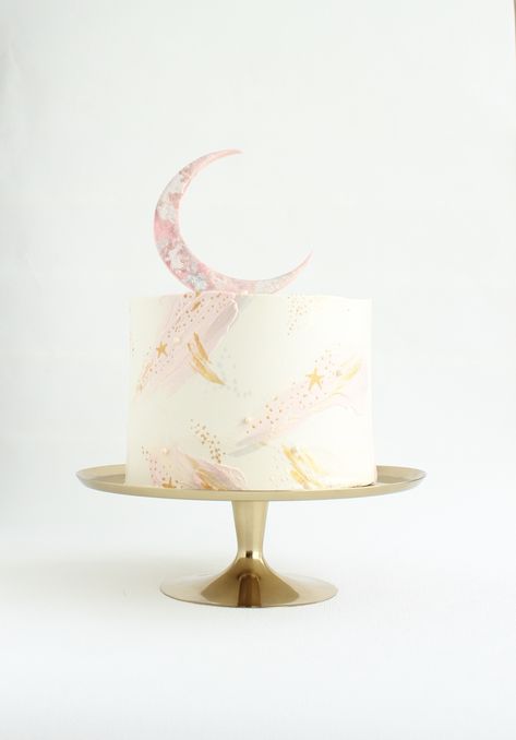 Luna Cake Ideas, Moon Themed Cake Aesthetic, Pink Galaxy Cake, Over The Moon Baby Shower Cake, Two The Moon Birthday Cake, Moon Themed Cake, Over The Moon Cake, Crescent Moon Cake, Moon Cake Ideas