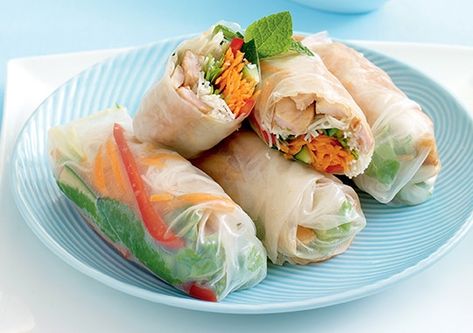 Countdown | Easy Pork Rice Paper Rolls recipe Rice Paper Rolls Recipes, Vietnamese Rice Paper Rolls, Vietnamese Rice Paper, Salad Roll, Rice Paper Recipes, Rice Paper Wraps, Cultural Foods, Rice Paper Rolls, Easy Chicken Breast