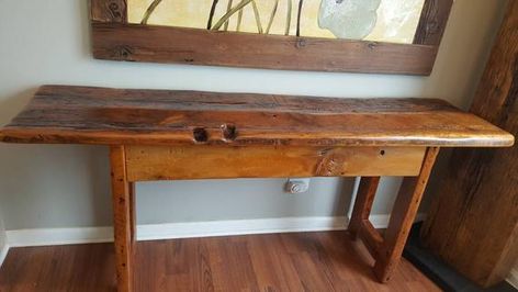 Barn wood console or sofa table | Etsy Wood Pallet Beds, Handmade Wood Furniture, Rustic Console Tables, Barn Wood Projects, Entryway Mudroom, Casa Country, Reclaimed Wood Projects, Vintage Industrial Furniture, Rustic Bathrooms