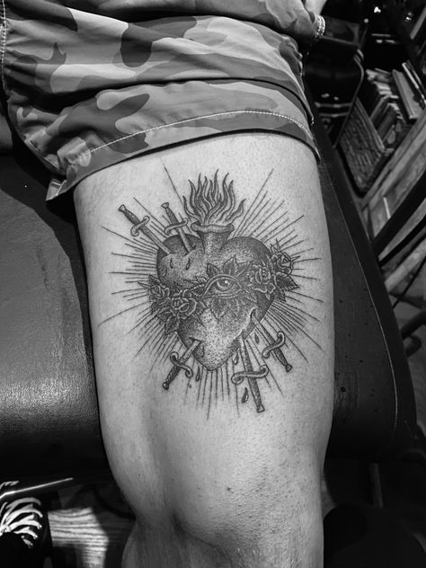 Black and grey sacred heart tattoo made by Luke Wessman in OC CA Sacred Heart Black And Grey, Leg Sleeve Inspiration, Sacred Heart Leg Tattoo, Heart Leg Tattoo, Sacred Heart Tattoo Chest, Sacred Heart Tattoo Women, Sacred Hearts Tattoo, Hermetic Tattoo, Immaculate Heart Tattoo