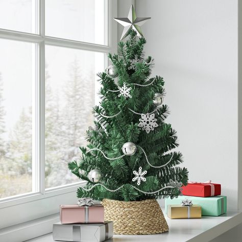 Small christmas tree decor