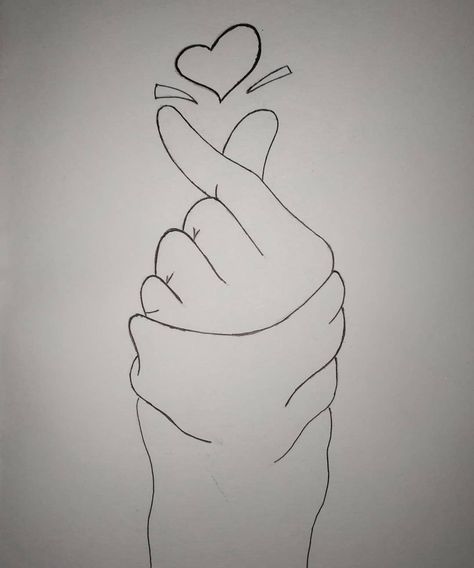 #kpop #korean #love #heart #sketch #drawing #likeforlikes #comment #like #share #hand #koreanlove #pyar #cute #cuteheart #❤ #🙈❤️ Simple Kpop Drawings Easy, Korean Heart Drawing, Hand Heart Aesthetic, Love Heart Sketch, Romantic Doodles, Manga Hands, Drawing Kpop, Korean Heart, Korean Love