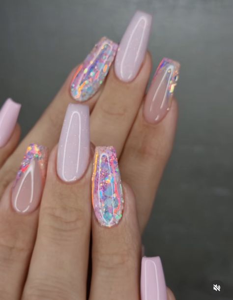 Nails Acrylic Festival, Light Pink Nails With Nail Art, Birthday Nail Set Ideas Almond, Girly Birthday Nails, Tropical Nails Pink, Nail Designs For Birthday, Summer Classy Nails, Birthday Nails Almond Shape, Opal Nail Designs