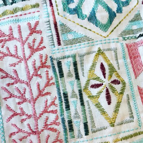 Swedish Weaving Patterns, London Design Week, Jane Churchill, Swedish Weaving, Arabic Pattern, Free Spirit Fabrics, Quilting Studio, Wonderful Picture, Japanese Embroidery