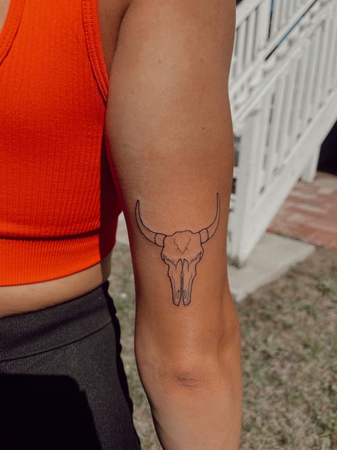 Bull Skull Tattoo Back Of Arm, Longhorn Tattoo Back Of Arm, Cow Skull Rib Tattoo, Longhorn Skeleton Tattoo, Simple Cow Skull Tattoo, Cowhead Skull Tattoo, Bull Head Tattoo Women, Western Sibling Tattoos, Small Southern Tattoos