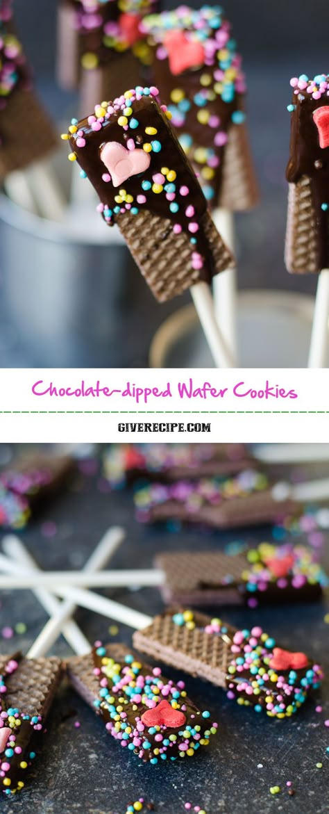 Chocolate Dipped Wafer Cookies are the easiest, cheapest, cutest and yummiest treats for special occasions like Valentine's Day. | giverecipe.com | #valentinesday #wafers Dipped Wafer Cookies, Wafer Chocolate, Chocolate Garnishes, Wafer Cookies, Cookies Chocolate, Baby Cookies, Baby Shower Cookies, Party Treats, Chocolate Dipped