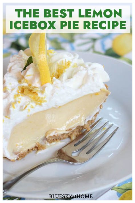 Lemon Icebox Dessert, Ice Box Lemon Pie Condensed Milk, Lemon Icebox Pie With Cream Cheese, Icebox Lemon Pie Condensed Milk, Lemon Condensed Milk Pie, Easy Lemon Pie Recipes, Lemon Freezer Pie, Lemon Ice Box Pie Recipe Condensed Milk, Easy Lemon Pie 3 Ingredients