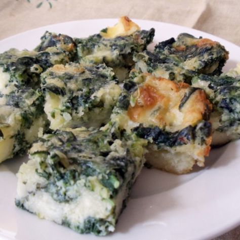 Spinach Cheese Bars Vegetable Appetizer, Campaign Website, Spinach Bites, Ball Food, Cheese Bars, Vegetable Appetizers, Spinach Cheese, Cheese Bar, Just A Pinch Recipes