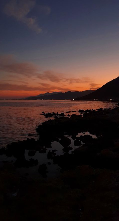 Sunset scene red sea dahab egypt mountain Dahab Egypt Photography, Egypt Sunset, Dahab Egypt, Egypt Resorts, Books Wallpaper, Sunset Scenery, Egypt Culture, Egypt Fashion, Visit Egypt