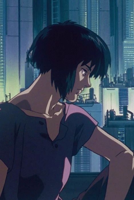 "Just a whisper. I hear it in my ghost." Motoko Kusanagi 1995, Motoko Kusanagi Icon, Ghost In The Shell Motoko, Kusanagi Motoko, Motoko Kusanagi, Sci Fi Anime, Shadow Of The Colossus, Cyberpunk Anime, Frame By Frame Animation