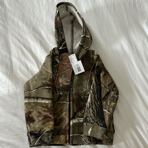 Nwt- Realtree Zip Up Hoodie- 12 Months Camo Zip Up, Camo Sweater Outfit, Granola Clothes, Graphic Zip Up Hoodies, Amazon Clothing Finds, Earth Fashion, Cute Country Outfits, Camo Hoodie, Outfit Inspo Casual