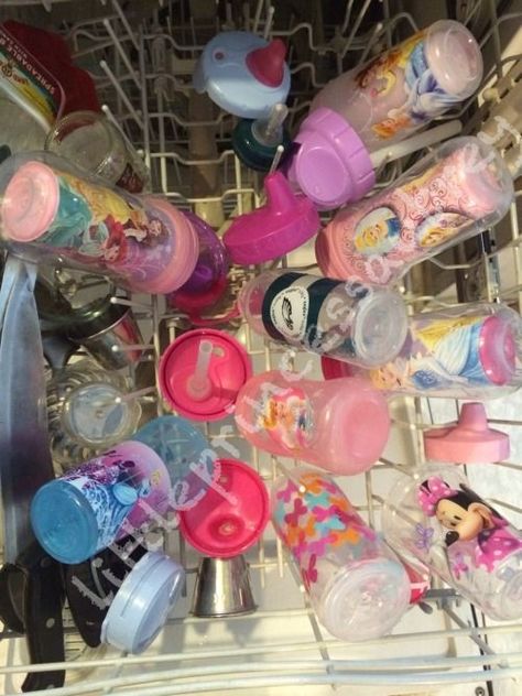 childhood nostalgia Sippy Cup Aesthetic, Diy Candles Video, Cup Aesthetic, Baby Sippy Cup, Childhood Nostalgia, Costume Themes, Girl Bedroom Decor, Baby Time, Pink Eyes