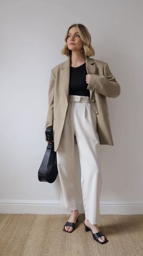 Minimal Work Outfit, Summer Minimal Outfit, Capsule Wardrobe Casual, Winter Outfit Inspiration, Summer Work Outfits, Minimal Outfit, Classy Work Outfits, Causual Outfits, Neutral Outfit