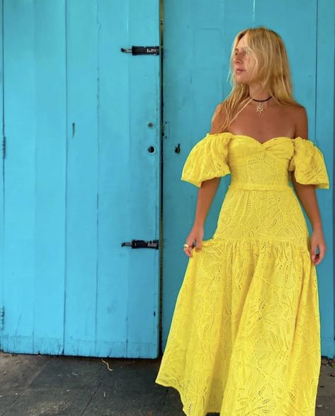 Farm Wedding Dress Guest, Farm Wedding Dress, Wedding Dress Guest, Honey Moon, Yellow Outfit, Wedding Guest Looks, Color Crush, Summer Sandals, Farm Wedding