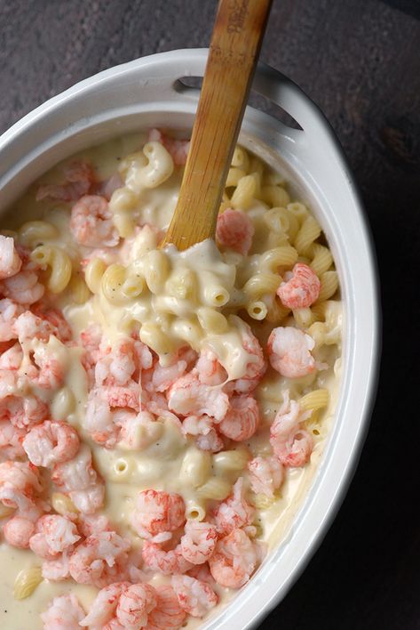 Langostino Mac 'n Cheese - Simple Seasonal Langostino Mac And Cheese Recipe, Langostino Tails Recipe, Langostino Recipes, Homemade Cheese Sauce, Lobster Mac, Lobster Mac And Cheese, Yummy Dishes, Lobster Recipes, Comfort Dishes