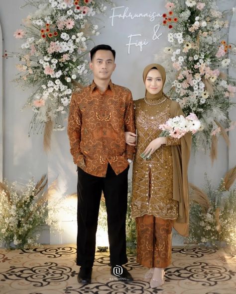 Dekor Engagement, Decor Lamaran, Foto Engagement, Seserahan Lamaran, Lamaran Engagement, Dekor Lamaran, Engagement Party Backdrop, Backdrop Engagement, Kebaya Wedding