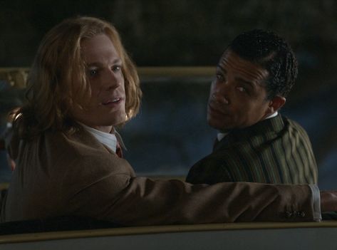 Louis And Lestat, Vampire Hair, Lestat And Louis, Vampire Shows, The Vampire Chronicles, Movie Shots, Interview With The Vampire, The Last Airbender, Going To Work