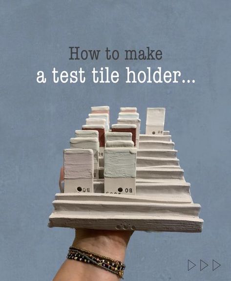 Trine Bentsen on Instagram: "••• how to make a test tile holder for your glaze firings 🔥 Follow 👉🏻 @keo.ceramics for more tips & tricks🫶🏻 If you want to see how your glazes move but you still want a flat test tile, then this might be the solution for you‼️♥️ I fire my test tiles this way so than I can still see how they would move on for instance a cup, but they are still flat so that I can hang them on a board in my studio 🤩 This is a great way to get an overview of all your glazes 😍" Ceramics Test Tiles, Test Tiles Glaze, Pottery Glaze Test Tiles, Ceramic Glaze Test Tiles, Pottery Test Tile Ideas, Glaze Test Tile Ideas, Glaze Test Tiles Display, Ceramic Test Tiles Ideas, Pottery Test Tiles