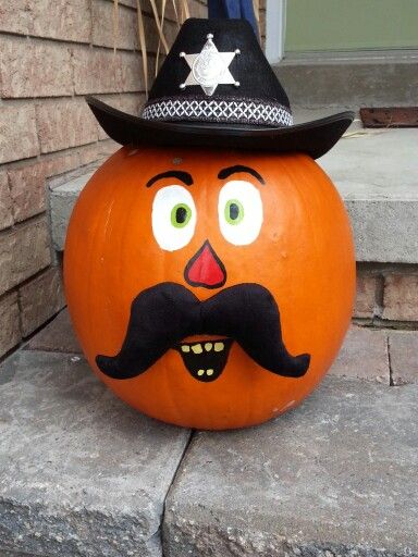 Painted cowboy pumpkin Cowboy Pumpkin Carving, Pumpkin Carving Ideas Templates, Pooh Pumpkin, Disney Pumpkin Stencils, Cowboy Pumpkin, Winnie The Pooh Pumpkin, Pumpkin People, Pumpkin Stencils, Pumpkin Festival