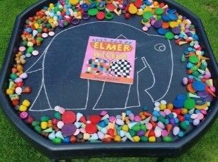 Elmer texture tray Elmer Sensory Activities, Elmer Activities, Elmer The Elephant Activities, Tuff Tray Ideas Toddlers, Elmer The Elephants, Preschool Activities At Home, Diy Classroom Decorations, Eyfs Activities, Preschool Activities Toddler