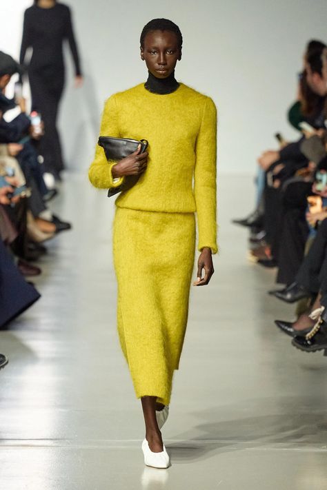 Gauchere Fall 2024 Ready-to-Wear Collection | Vogue Stylish Knitwear, Fashion Trend Forecast, Stylish Winter Outfits, Fall 24, Knitwear Fashion, Pinterest Fashion, Trend Forecasting, Mellow Yellow, Fall 2024